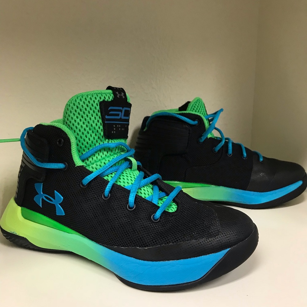 Kids Stephen Curry sneakers